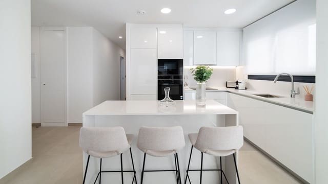 3 sypialnia Apartament na sprzedaż w Poniente, Benidorm z basenem garażem - 880 000 € (Ref: 9458124)