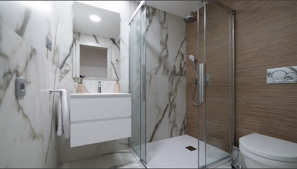 3 bedroom Apartment for sale in Benidorm with pool garage - € 880,000 (Ref: 9458124)