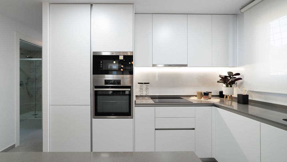 3 bedroom Penthouse for sale in Benidorm with pool garage - € 800,000 (Ref: 9458125)