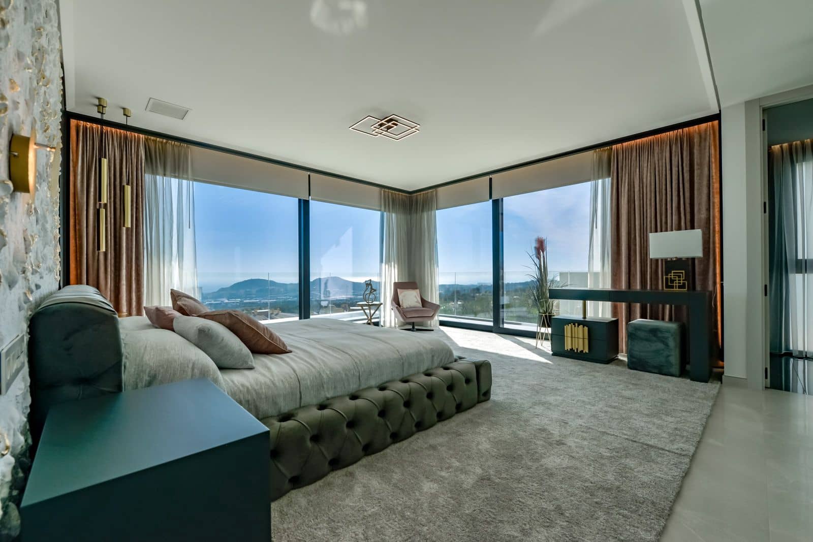 7 sypialnia Willa na sprzedaż w Benidorm z basenem garażem - 4 450 000 € (Ref: 9458141)