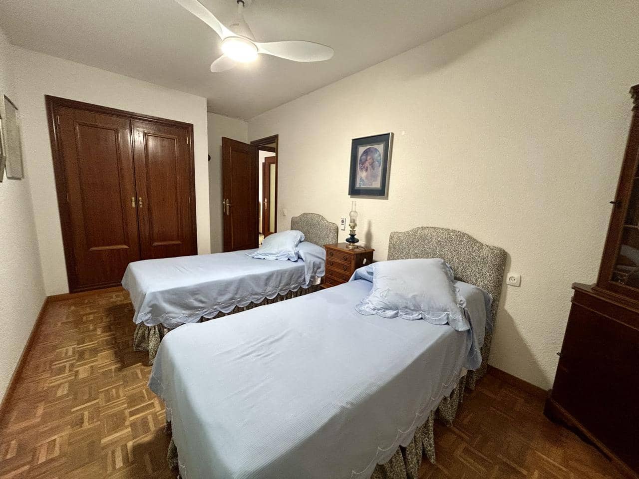 4 bedroom Apartment for sale in Benidorm with pool garage - € 900,000 (Ref: 9458142)