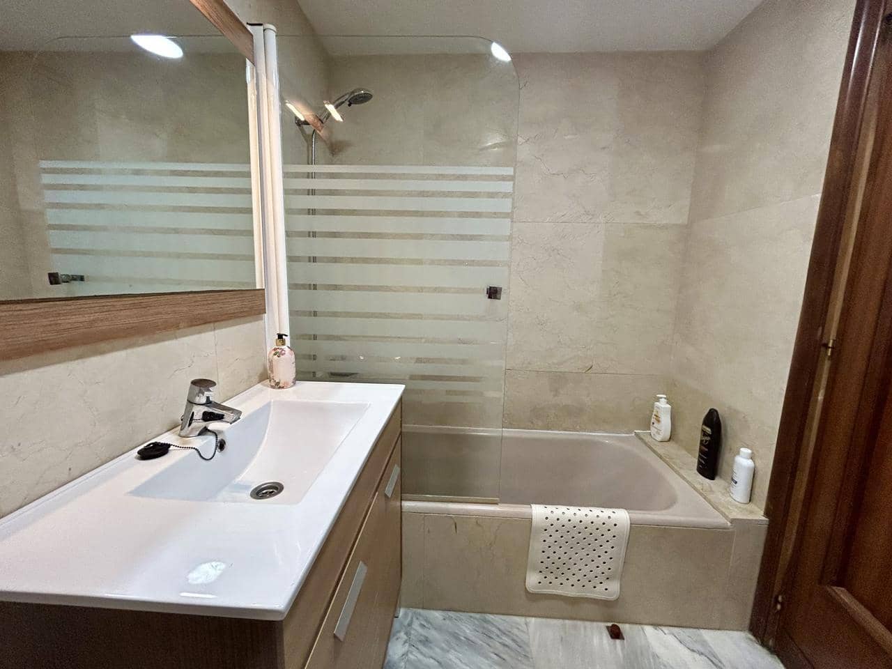 4 bedroom Apartment for sale in Benidorm with pool garage - € 900,000 (Ref: 9458142)