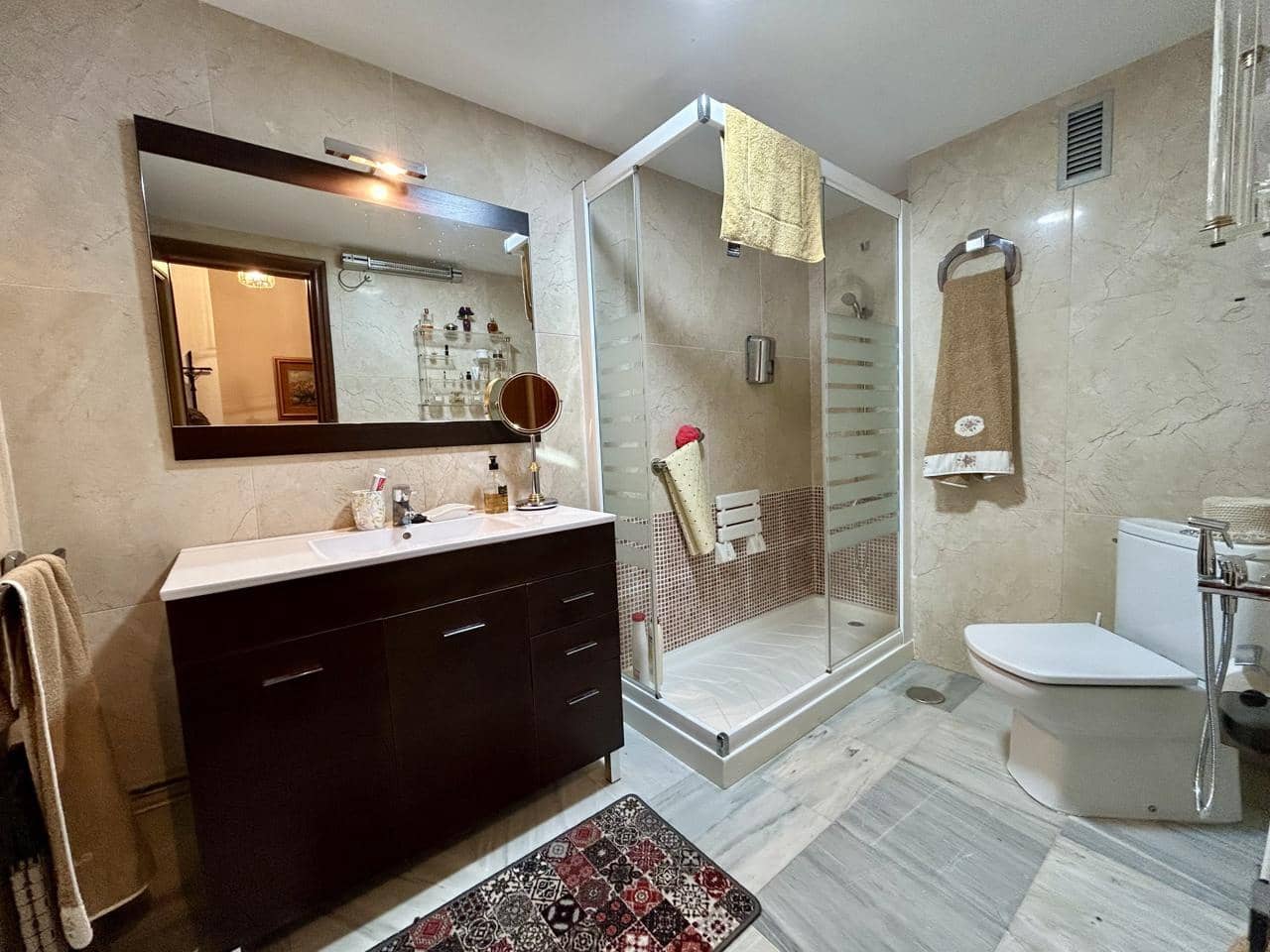 4 bedroom Apartment for sale in Benidorm with pool garage - € 900,000 (Ref: 9458142)