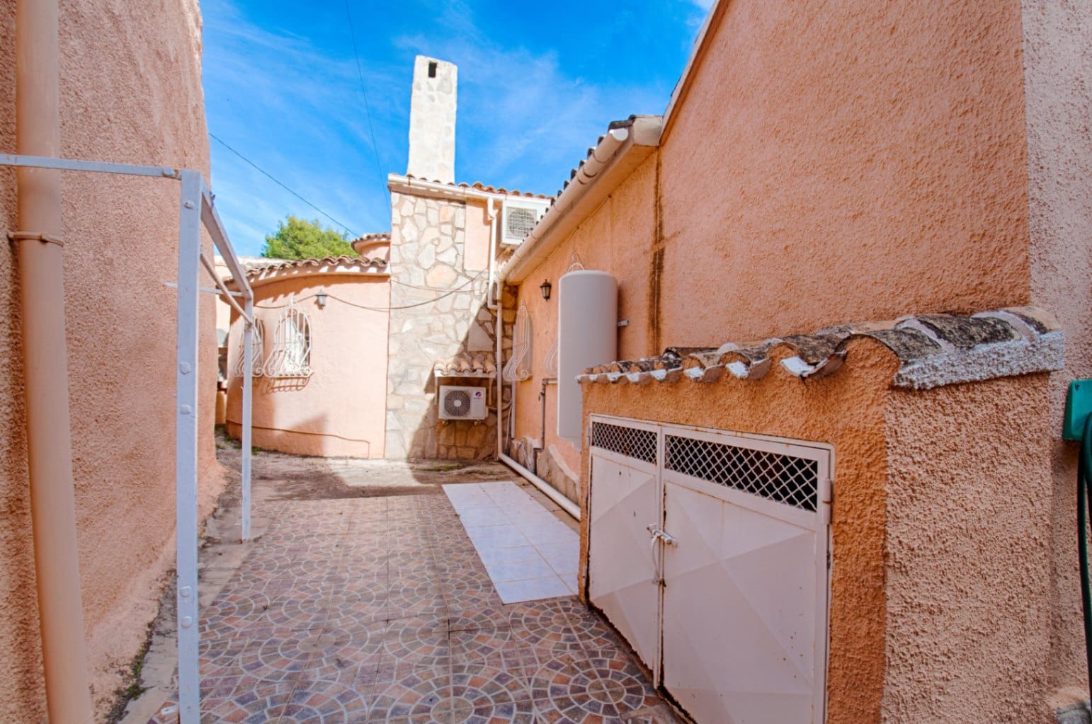 Chalet de 3 habitaciones en Moraira en venta con piscina garaje - 1.550.000 € (Ref: 9458148)