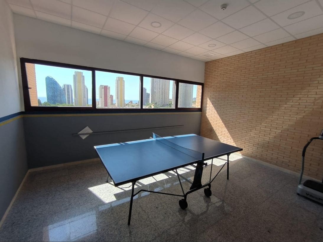 1 soverom Leilighet til salgs i Benidorm med svømmebasseng garasje - € 184 000 (Ref: 9458152)