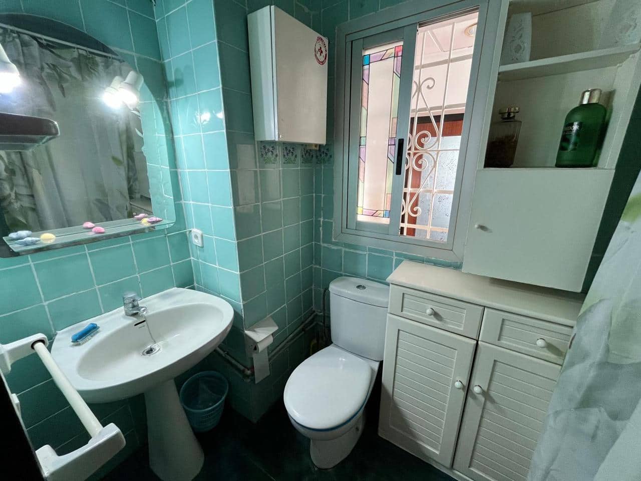 Chalet de 2 habitaciones en Benidorm en venta con garaje - 371.000 € (Ref: 9458155)