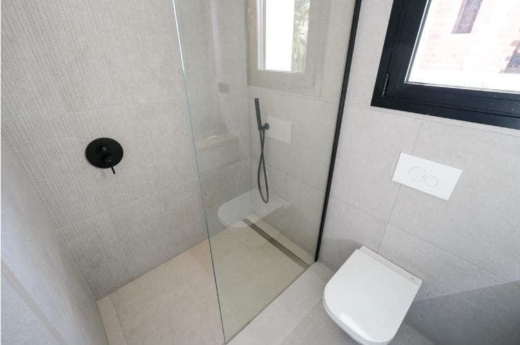 3 sovrum Villa till salu i Polop med pool garage - 860 000 € (Ref: 9458160)