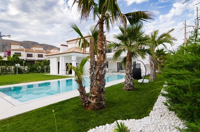 5 bedroom Villa for sale in Finestrat with pool garage - € 2,100,000 (Ref: 9458166)