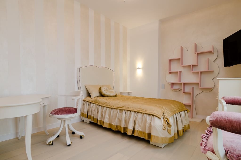 5 bedroom Villa for sale in Finestrat with pool garage - € 2,100,000 (Ref: 9458166)