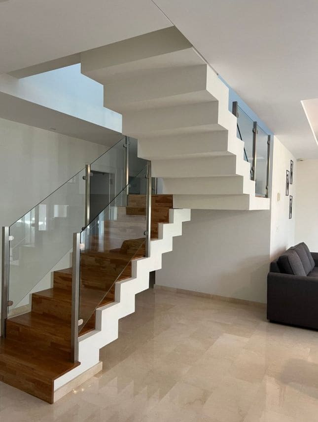 3 sypialnia Bungalow na sprzedaż w La Villajoyosa / Vila Joiosa z basenem - 799 000 € (Ref: 9458167)