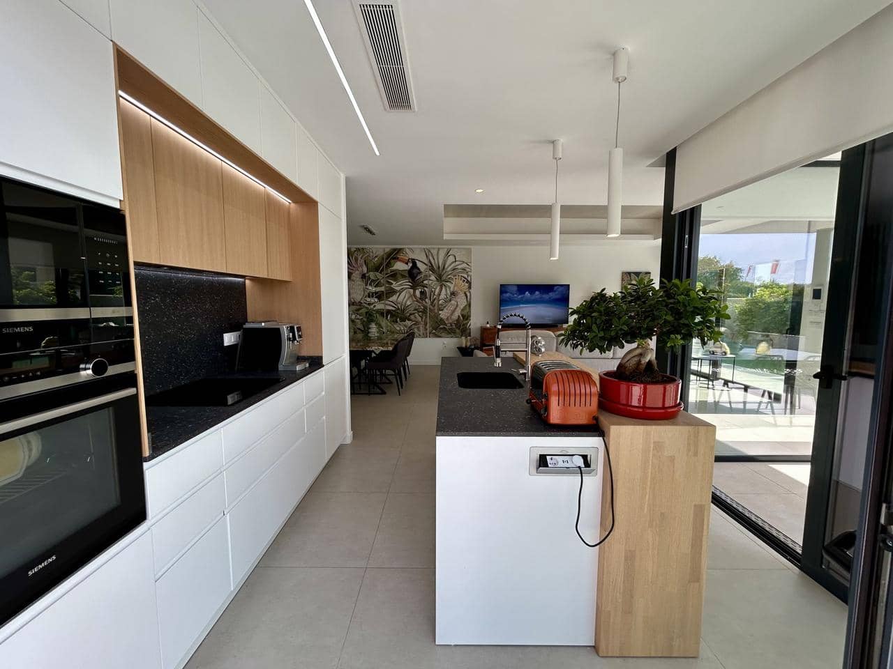 3 bedroom Villa for sale in Finestrat with pool garage - € 825,000 (Ref: 9458177)