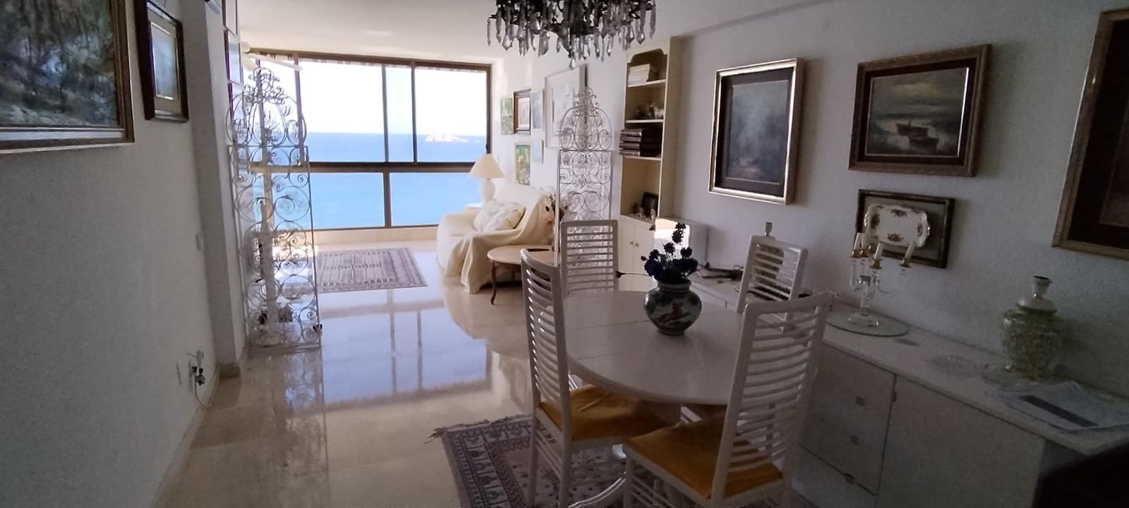 3 slaapkamer Appartement te koop in Benidorm met zwembad garage - € 685.000 (Ref: 9458182)