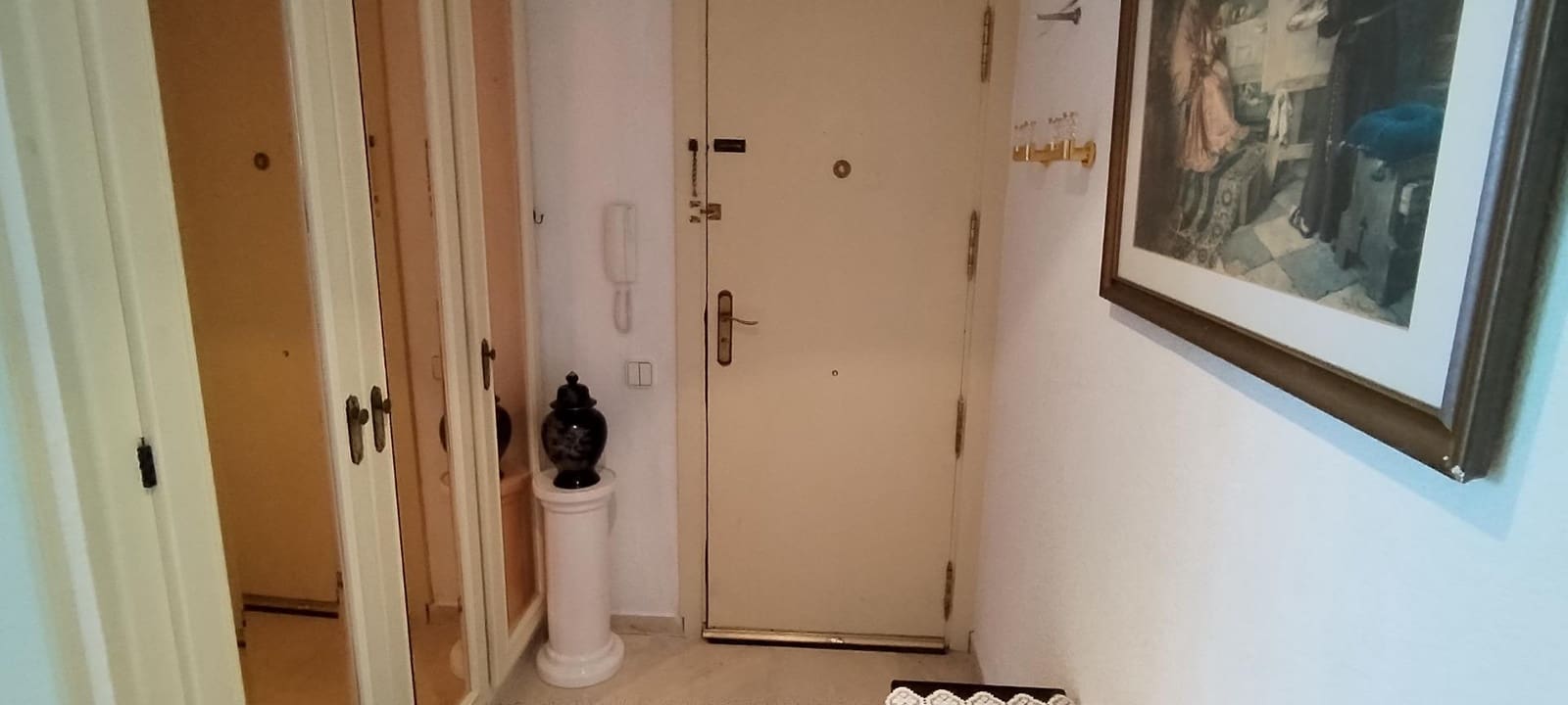 3 slaapkamer Appartement te koop in Benidorm met zwembad garage - € 685.000 (Ref: 9458182)