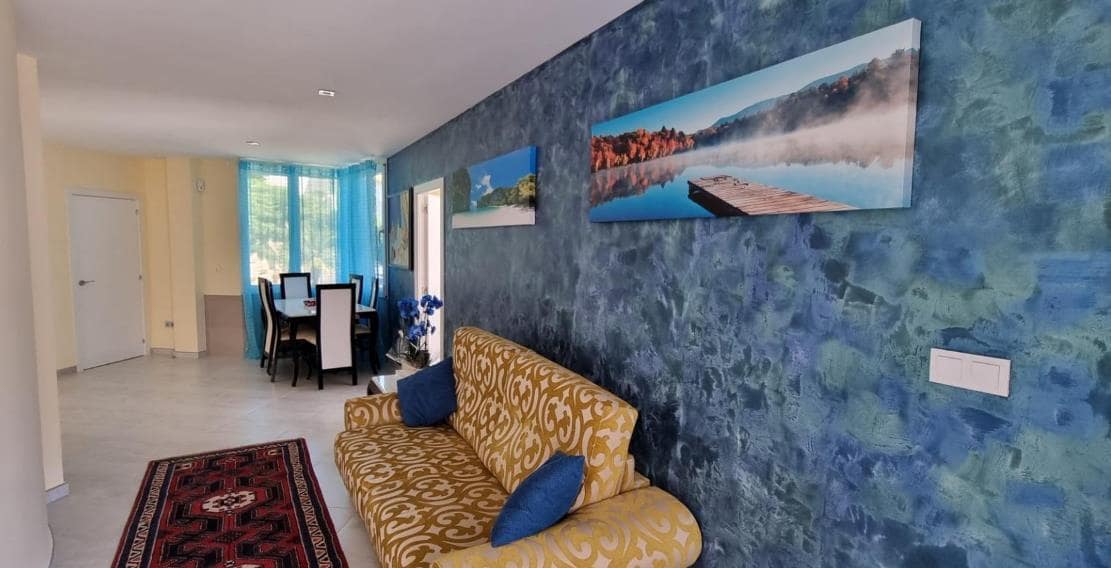 7 bedroom Villa for sale in Altea with pool garage - € 2,200,000 (Ref: 9458201)