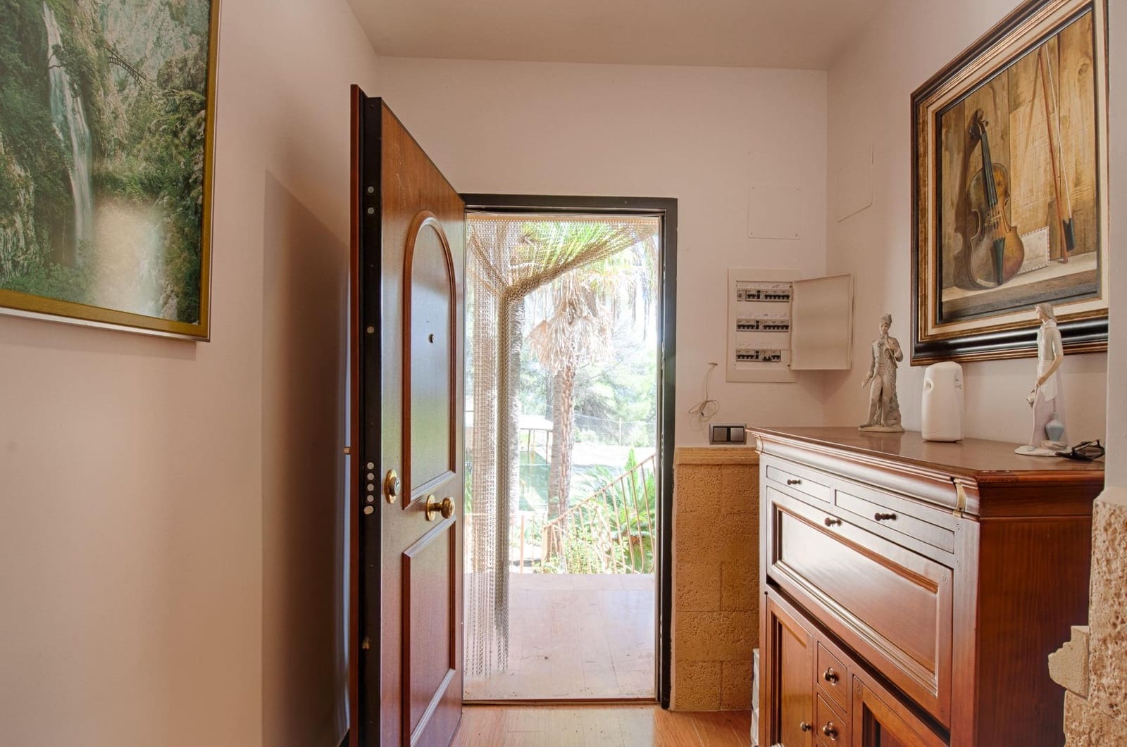 4 soveværelse Villa til salg i Muro de Alcoy med swimmingpool - € 590.000 (Ref: 9458203)