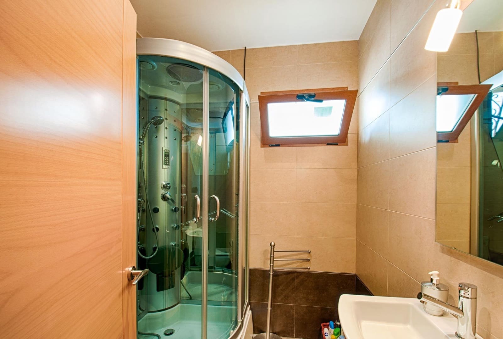 4 soveværelse Villa til salg i Muro de Alcoy med swimmingpool - € 590.000 (Ref: 9458203)