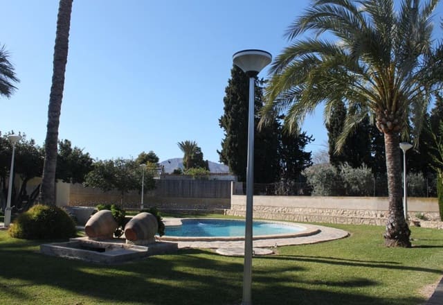 6 sypialnia Willa na sprzedaż w La Villajoyosa / Vila Joiosa z basenem garażem - 689 500 € (Ref: 9458209)