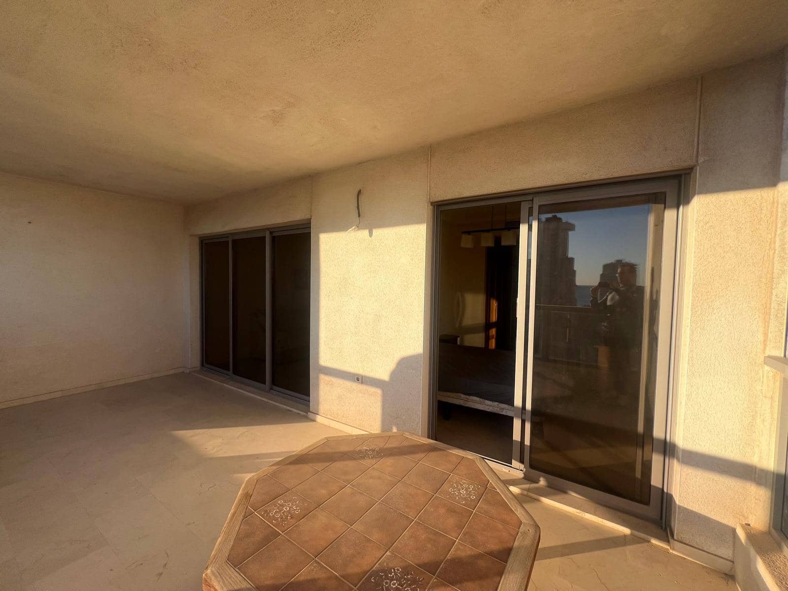 2 bedroom Apartment for sale in Benidorm with pool garage - € 365,000 (Ref: 9458217)