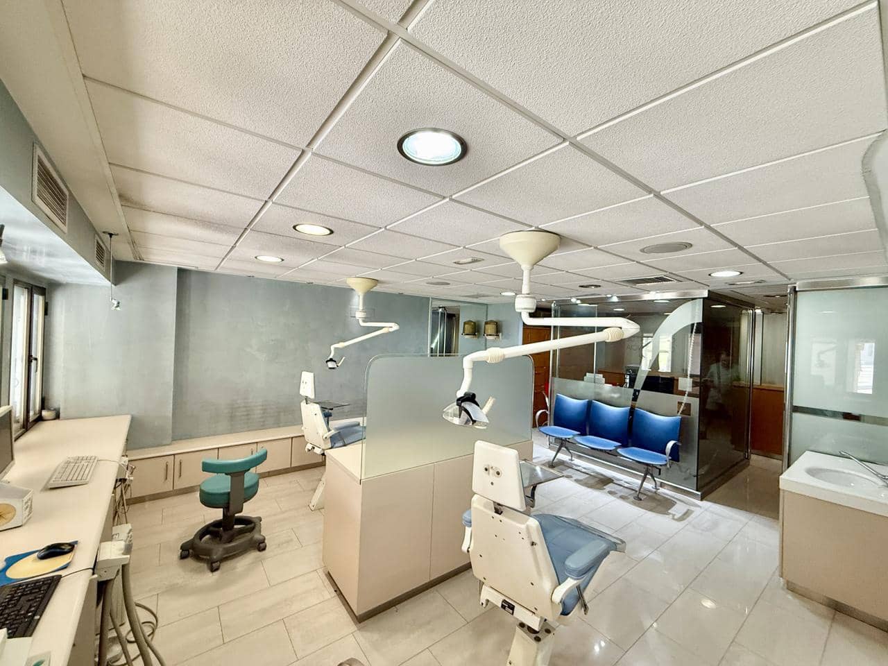 3 makuuhuone Toimisto myytävänä paikassa Benidorm - 180 000 € (Ref: 9458221)