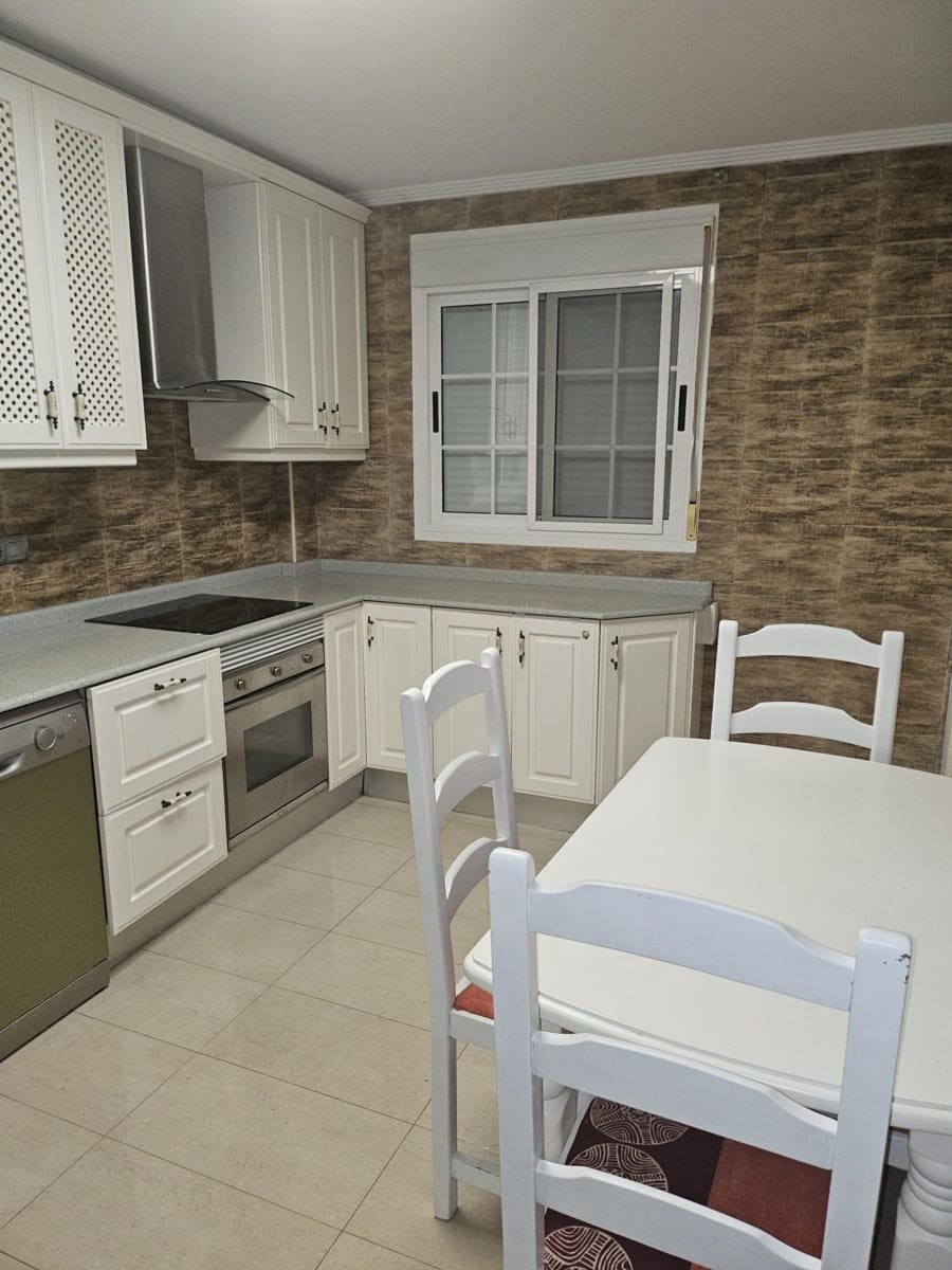 5 soverom Villa til salgs i Elche / Elx med svømmebasseng garasje - € 760 000 (Ref: 9458226)