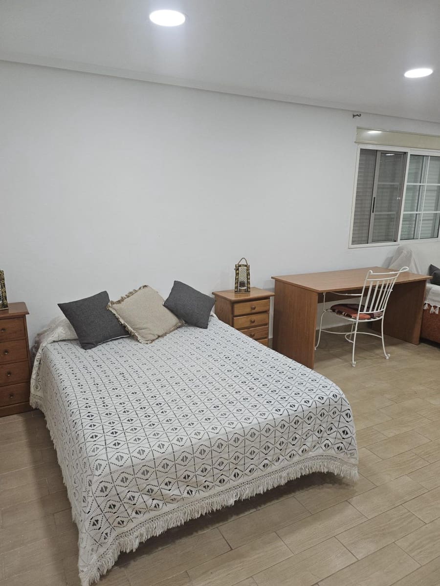 5 soverom Villa til salgs i Elche / Elx med svømmebasseng garasje - € 760 000 (Ref: 9458226)