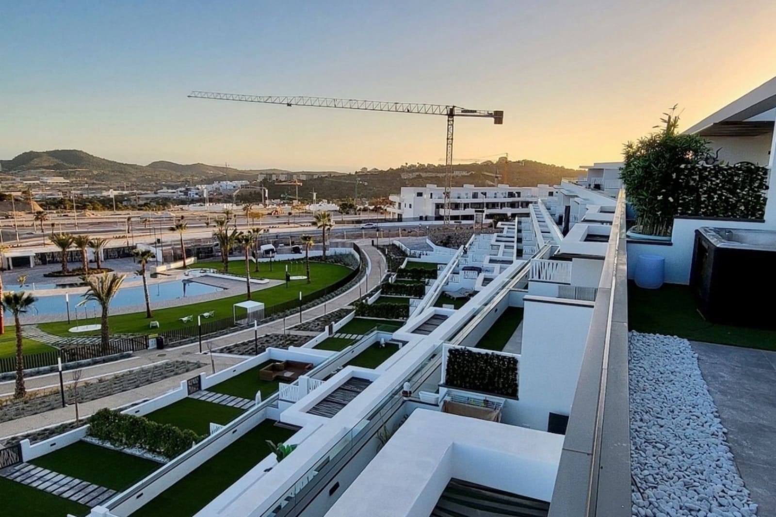 2 bedroom Apartment for sale in Finestrat with pool garage - € 410,000 (Ref: 9458236)