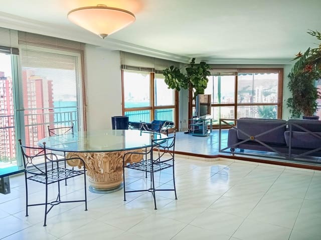 13 sovrum Villa till salu i Benidorm med pool - 1 980 000 € (Ref: 9458237)