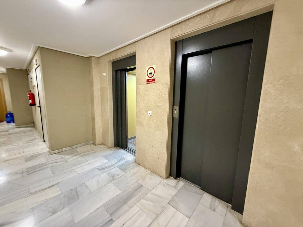 2 slaapkamer Appartement te koop in Benidorm met zwembad garage - € 275.000 (Ref: 9458238)