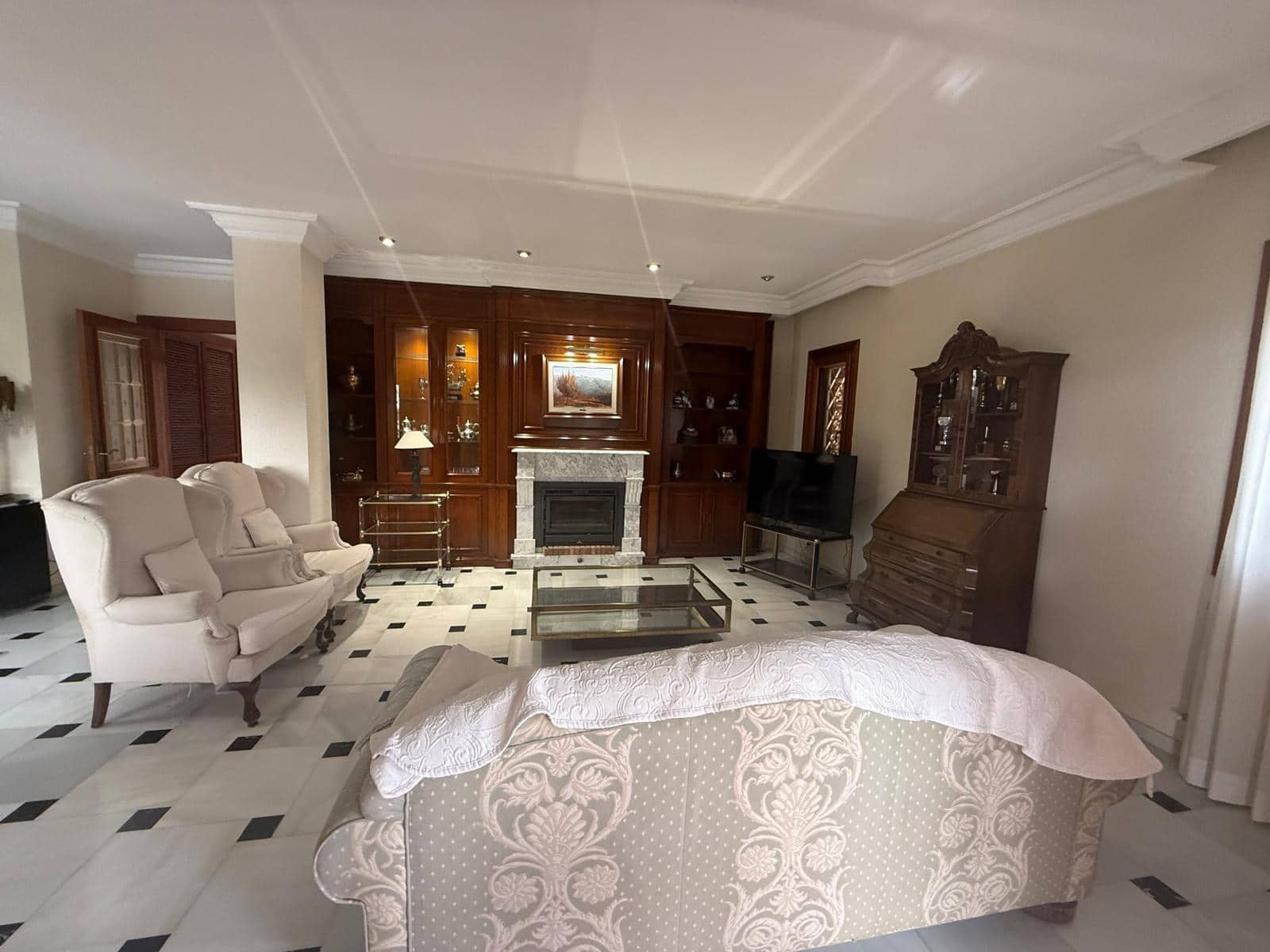 5 soverom Villa til salgs i Benidorm med svømmebasseng garasje - € 1 480 000 (Ref: 9458241)