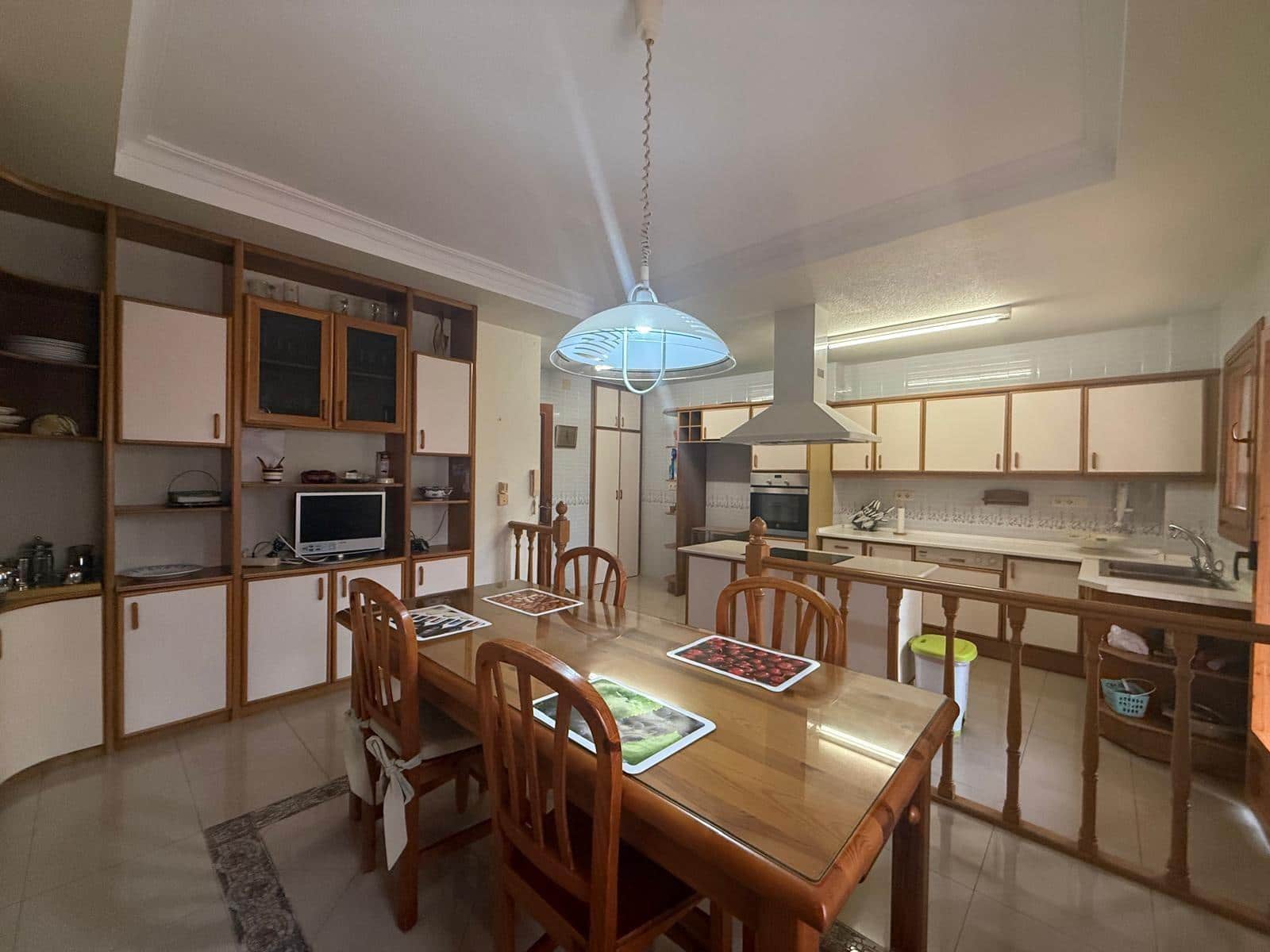 5 soverom Villa til salgs i Benidorm med svømmebasseng garasje - € 1 480 000 (Ref: 9458241)