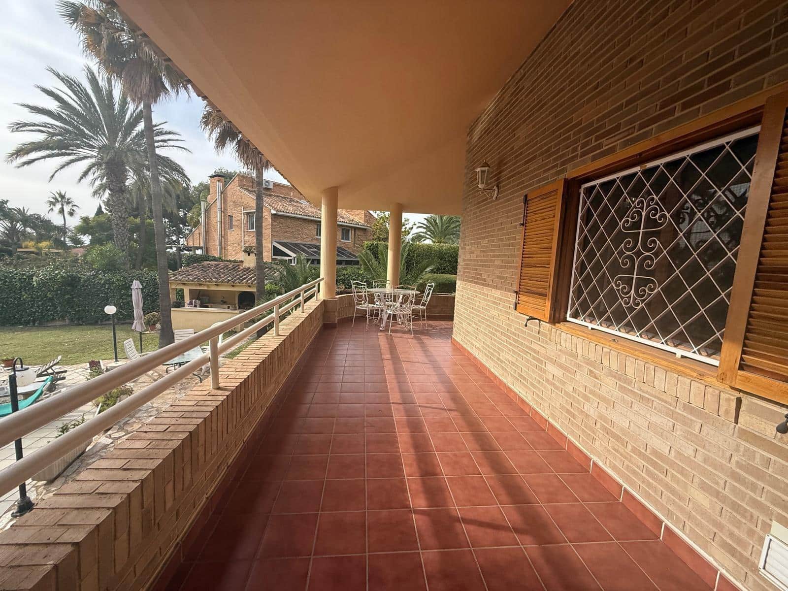 5 soverom Villa til salgs i Benidorm med svømmebasseng garasje - € 1 480 000 (Ref: 9458241)