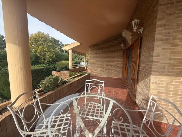 5 soverom Villa til salgs i Levante, Benidorm med svømmebasseng garasje - € 1 480 000 (Ref: 9458241)