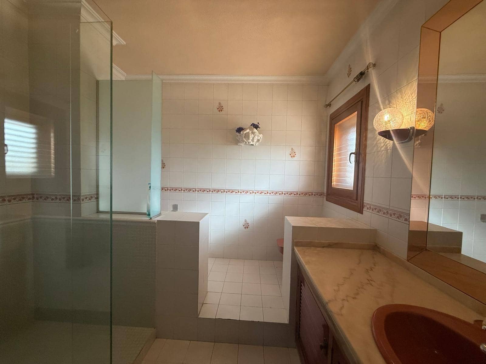 5 soverom Villa til salgs i Benidorm med svømmebasseng garasje - € 1 480 000 (Ref: 9458241)