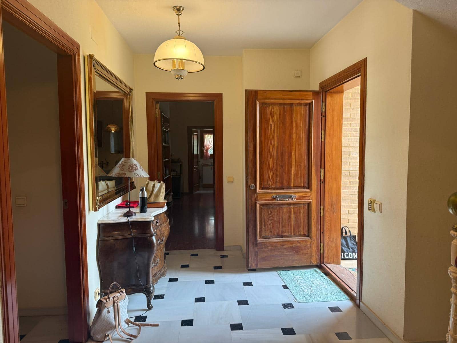 5 soverom Villa til salgs i Benidorm med svømmebasseng garasje - € 1 480 000 (Ref: 9458241)