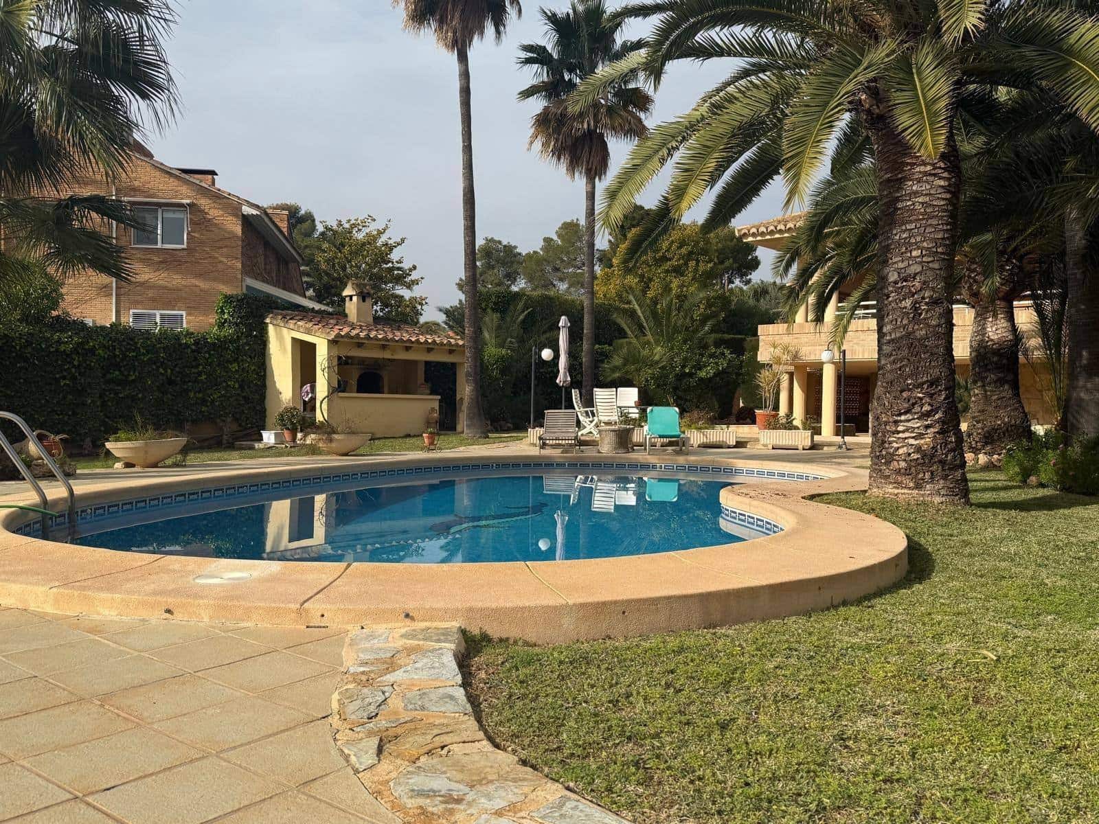 5 soverom Villa til salgs i Benidorm med svømmebasseng garasje - € 1 480 000 (Ref: 9458241)