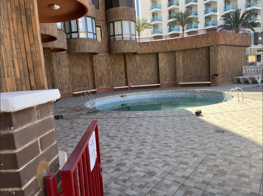 Apartment for sale in Benidorm with pool garage - € 231,000 (Ref: 9458245)