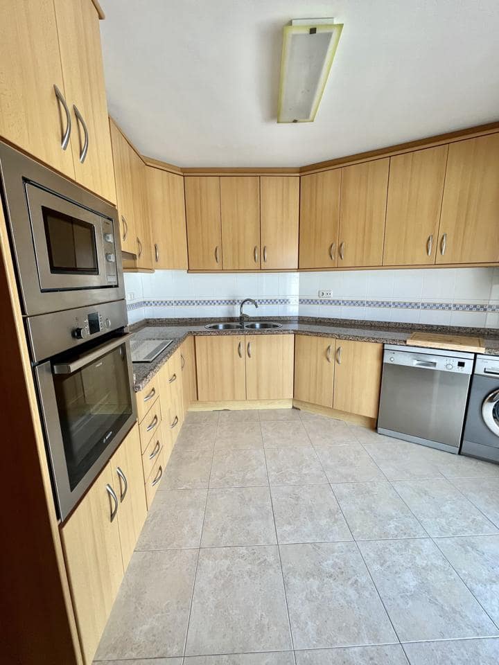 3 bedroom Penthouse for sale in Altea with garage - € 472,500 (Ref: 9458254)