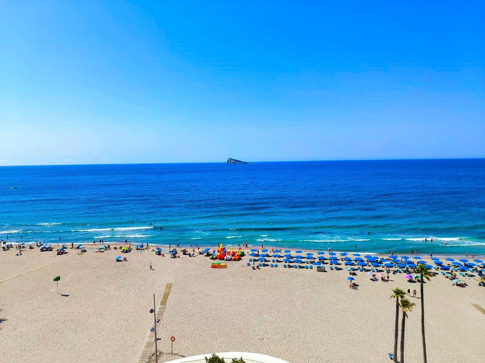 2 bedroom Apartment for sale in Benidorm - € 690,000 (Ref: 9458260)
