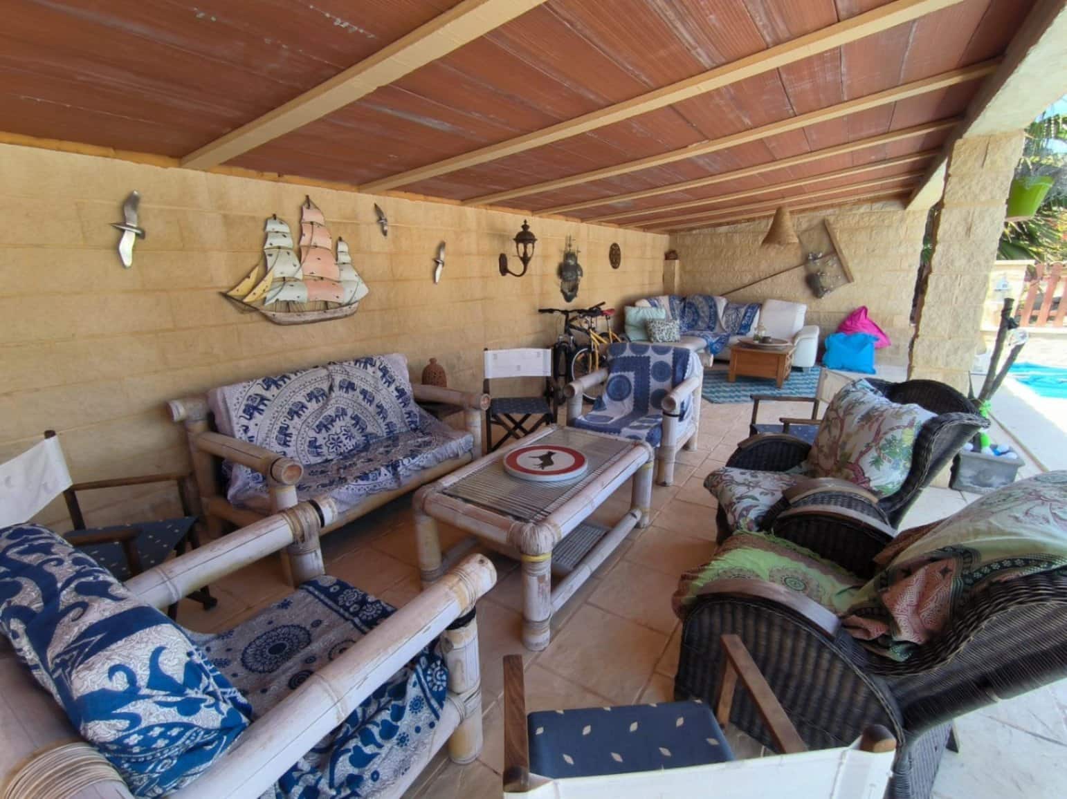 3 soveværelse Villa til salg i Relleu med swimmingpool garage - € 350.000 (Ref: 9458261)