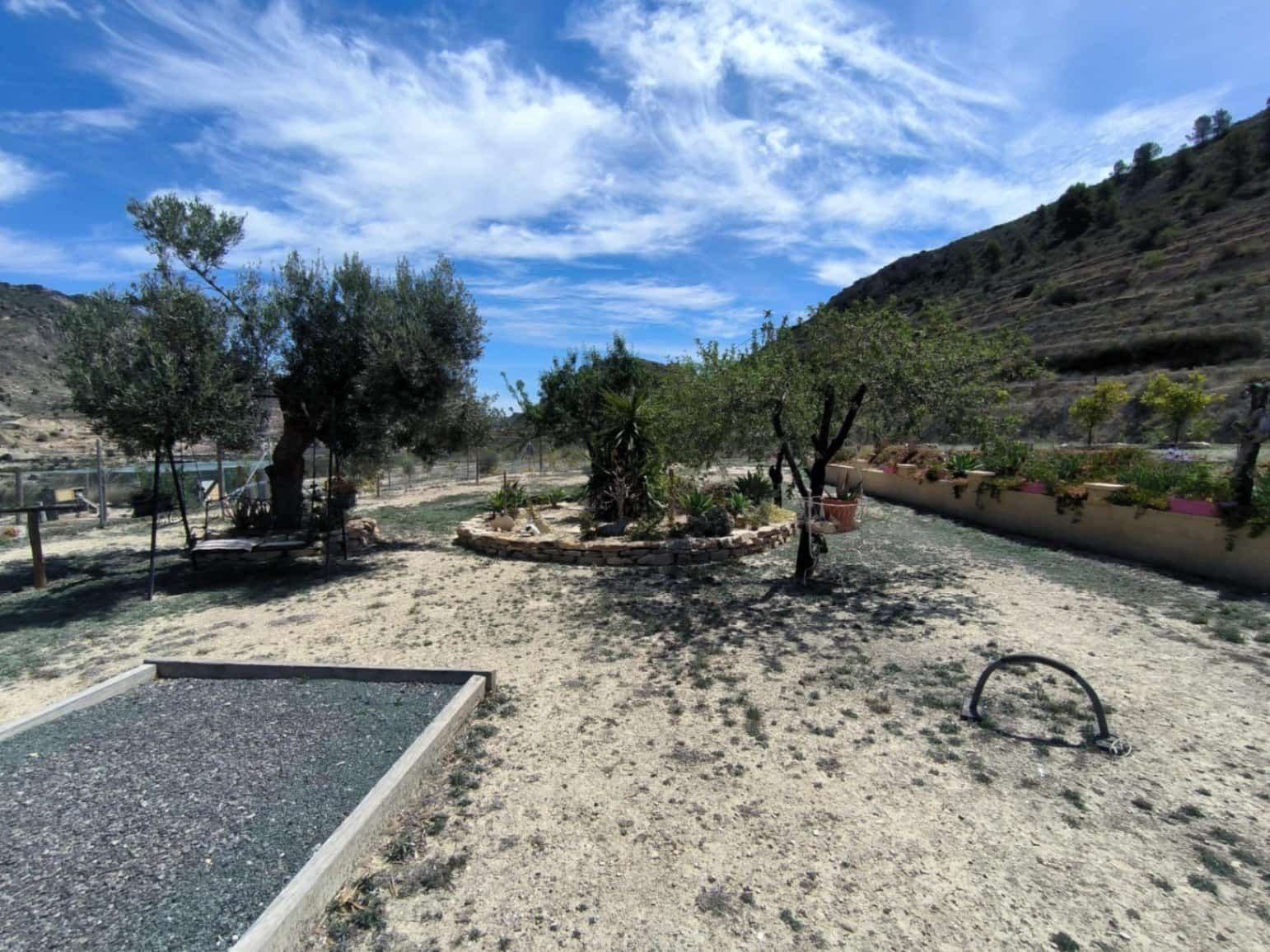 3 soveværelse Villa til salg i Relleu med swimmingpool garage - € 350.000 (Ref: 9458261)