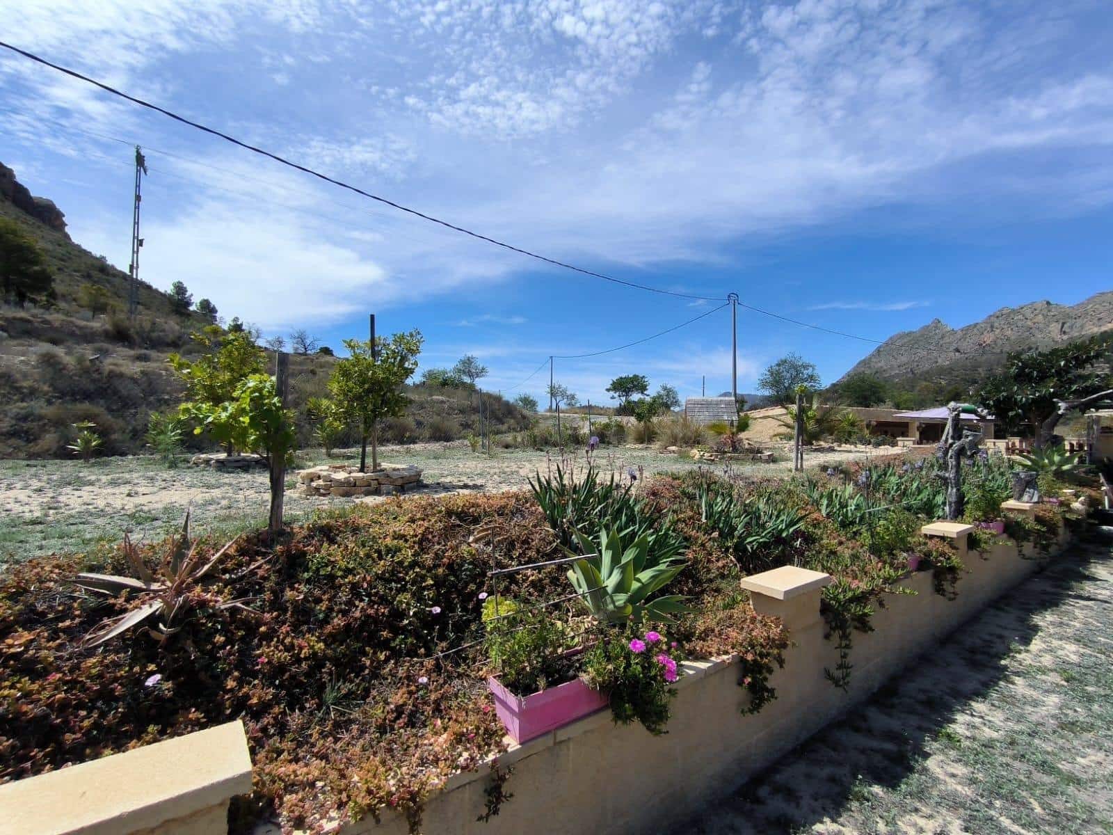 3 soveværelse Villa til salg i Relleu med swimmingpool garage - € 350.000 (Ref: 9458261)