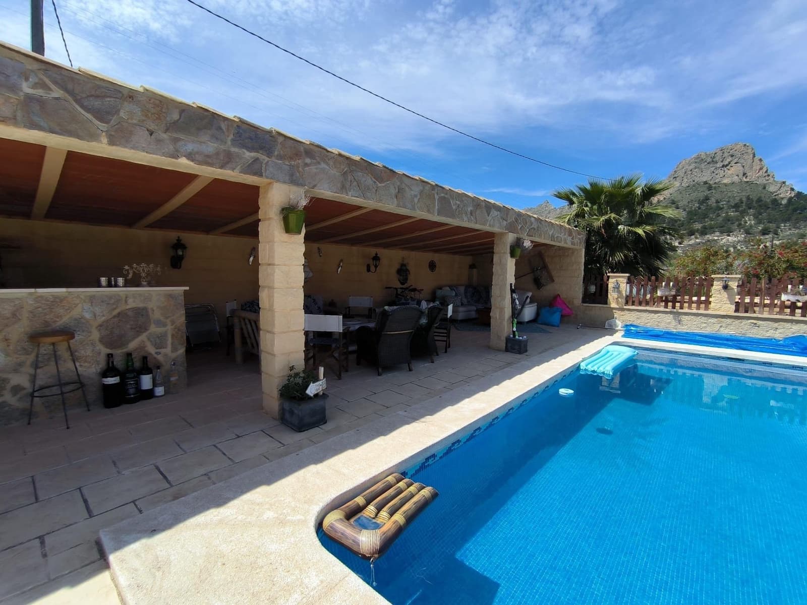 3 soveværelse Villa til salg i Relleu med swimmingpool garage - € 350.000 (Ref: 9458261)