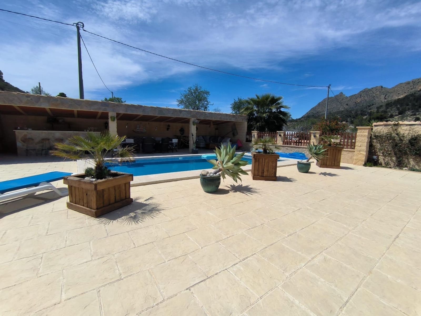 3 soveværelse Villa til salg i Relleu med swimmingpool garage - € 350.000 (Ref: 9458261)