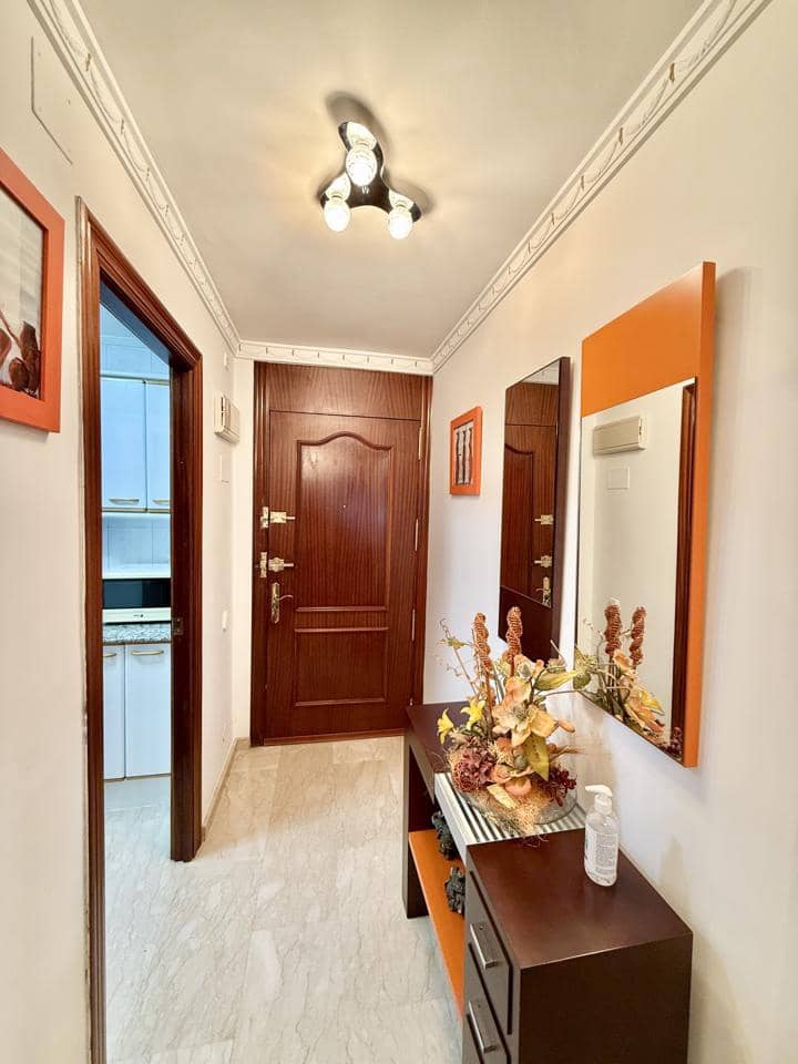 2 bedroom Apartment for sale in Benidorm - € 418,900 (Ref: 9458269)