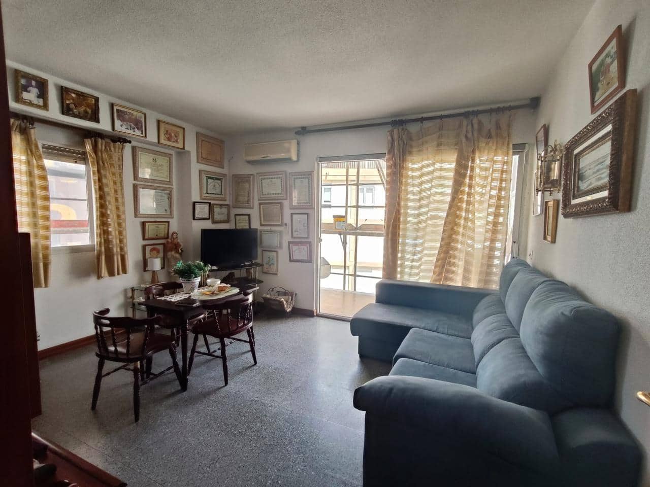 2 bedroom Apartment for sale in Benidorm - € 390,000 (Ref: 9458274)