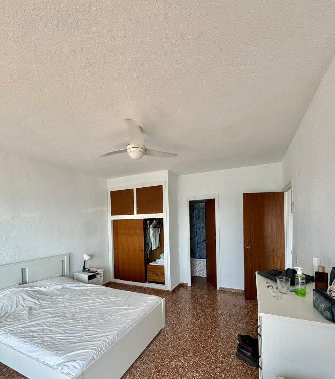 2 bedroom Apartment for sale in Benidorm with pool garage - € 450,000 (Ref: 9458289)