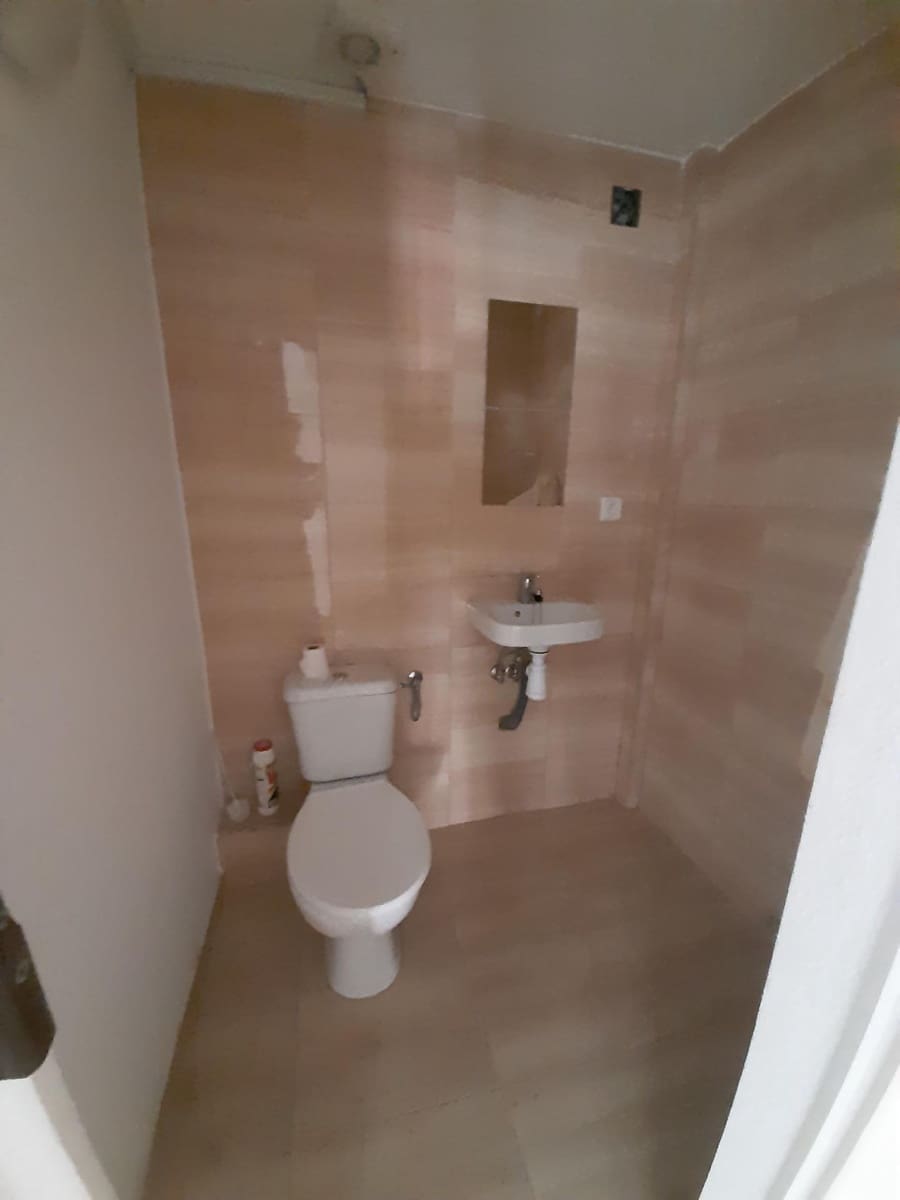 1 slaapkamer Commercieel te koop in Benidorm - € 126.000 (Ref: 9458291)