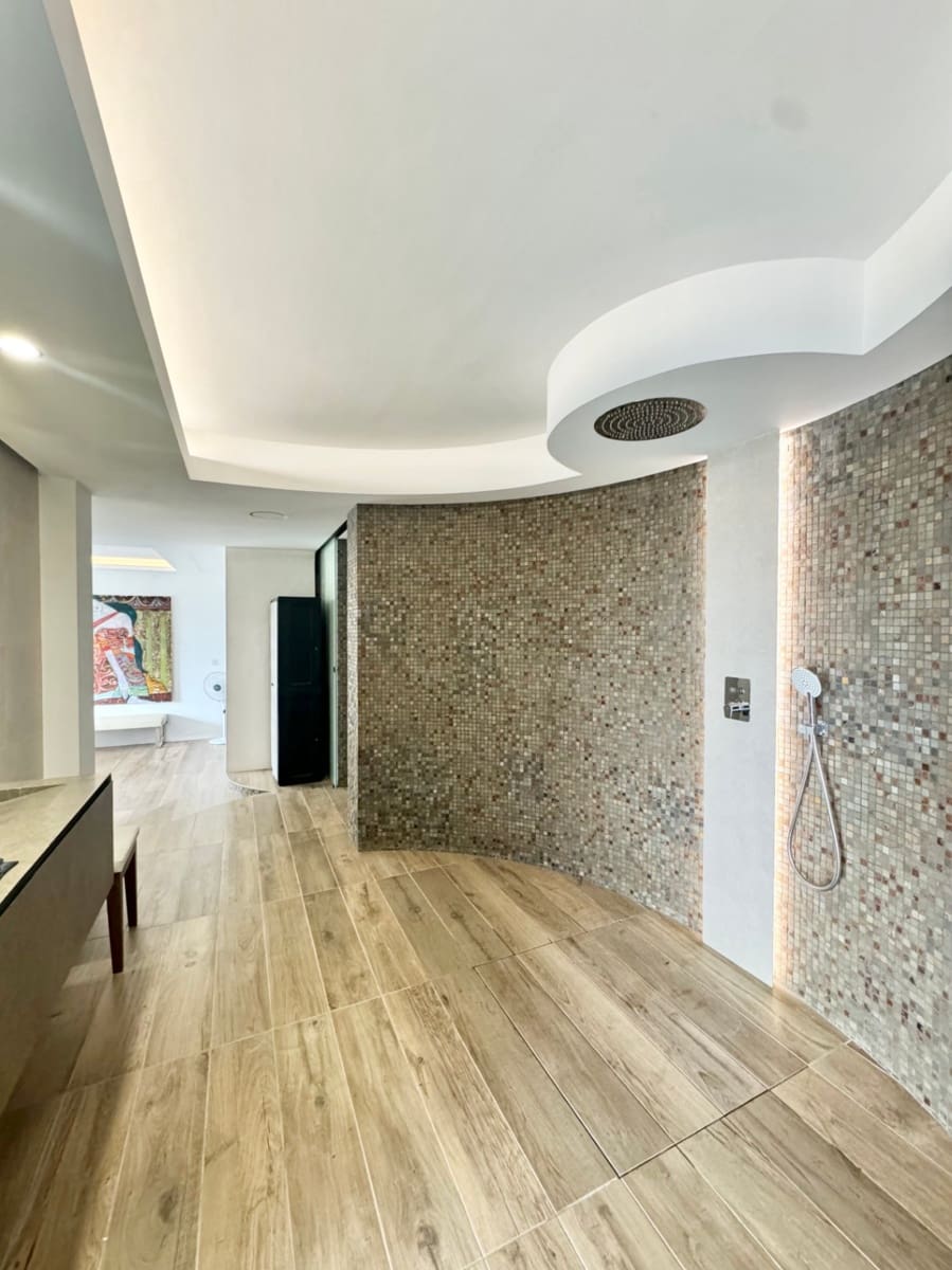 3 bedroom Villa for sale in Altea with pool garage - € 1,850,000 (Ref: 9458292)