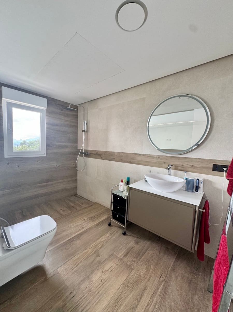 3 bedroom Villa for sale in Altea with pool garage - € 1,850,000 (Ref: 9458292)