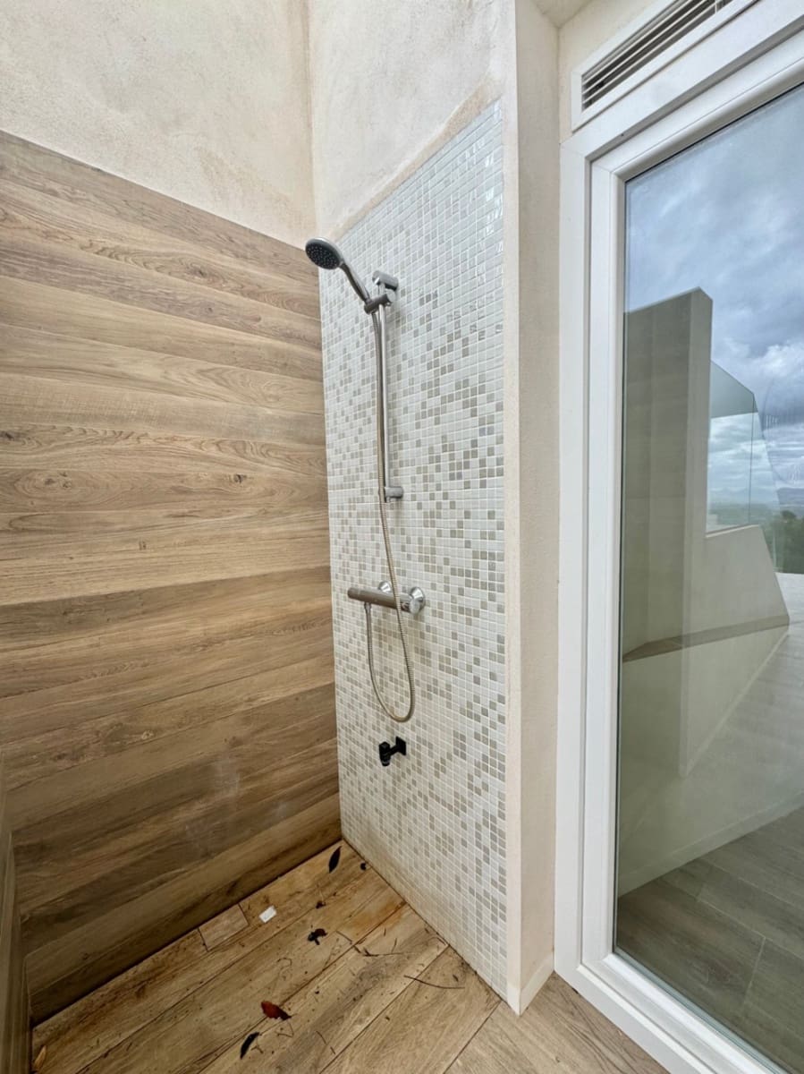 3 bedroom Villa for sale in Altea with pool garage - € 1,850,000 (Ref: 9458292)